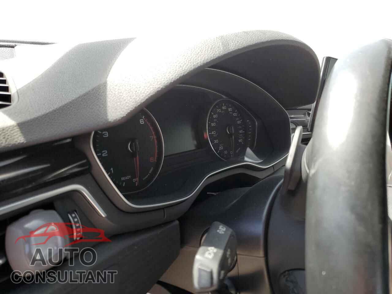 AUDI A4 2021 - WAUDAAF42MA031391