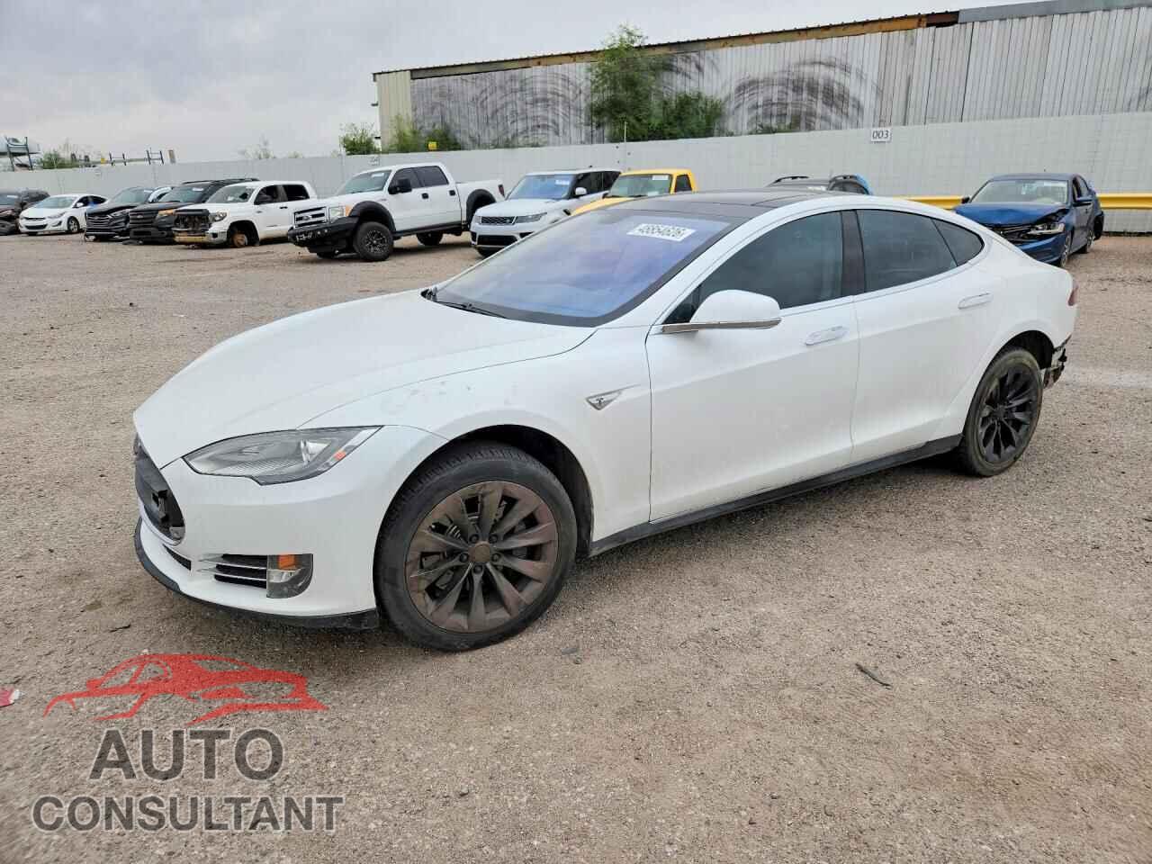 TESLA MODEL S 2013 - 5YJSA1DP2DFP03495