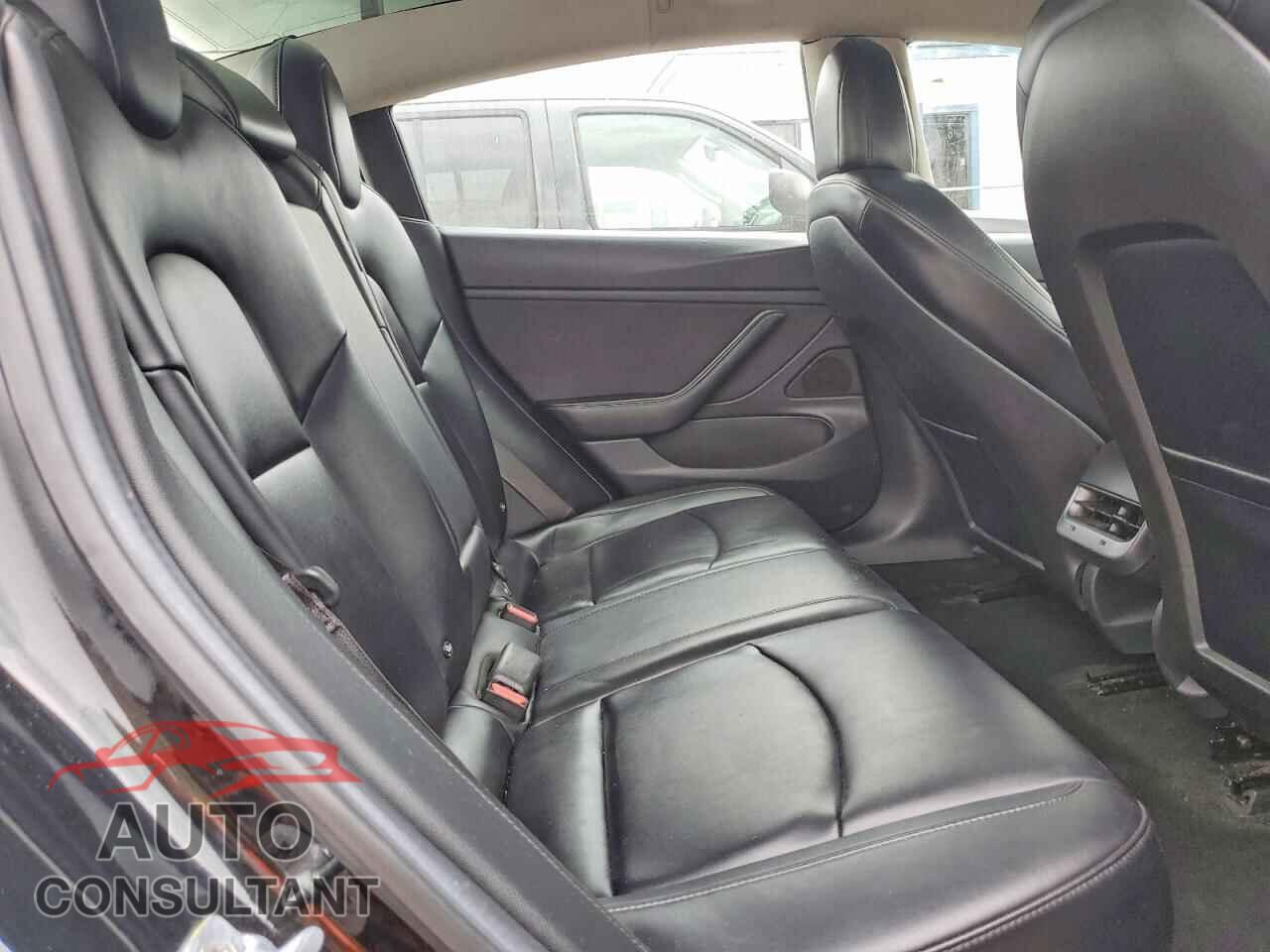 TESLA MODEL 3 2017 - 5YJ3E1EA2HF000603