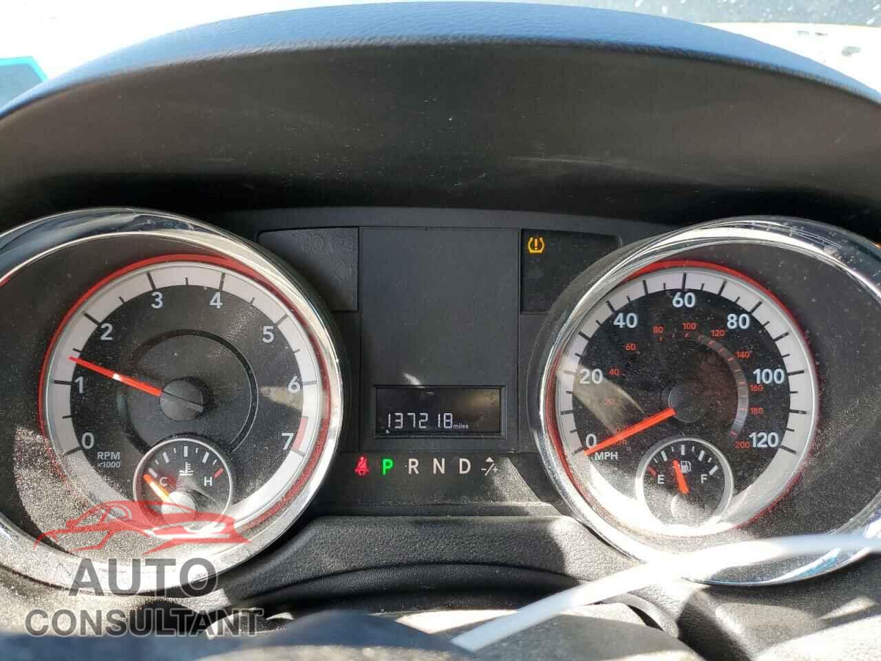 DODGE CARAVAN 2011 - 2D4RN4DG7BR613624