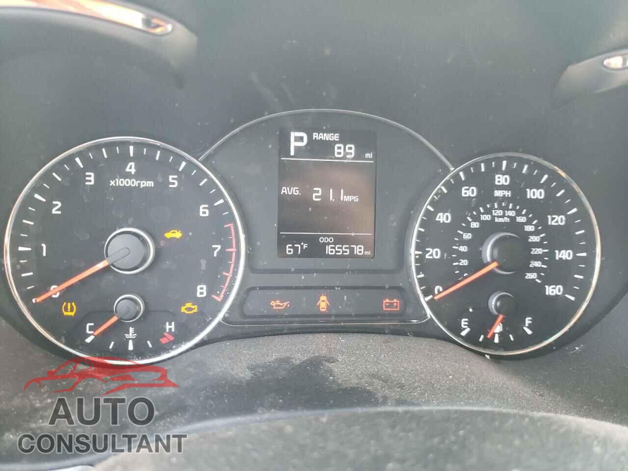 KIA FORTE 2017 - 3KPFK4A79HE030401