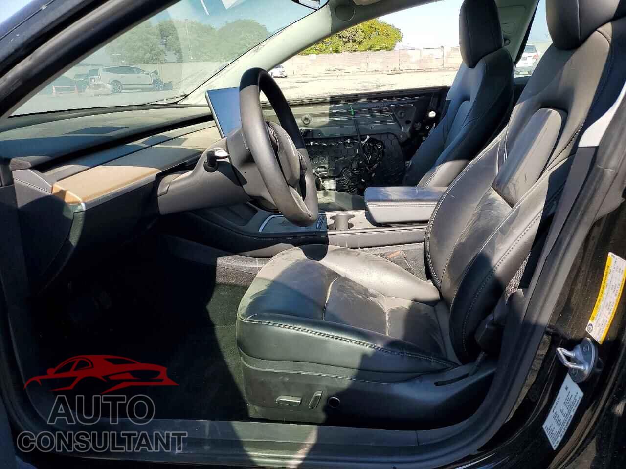 TESLA MODEL 3 2021 - 5YJ3E1EA0MF092806