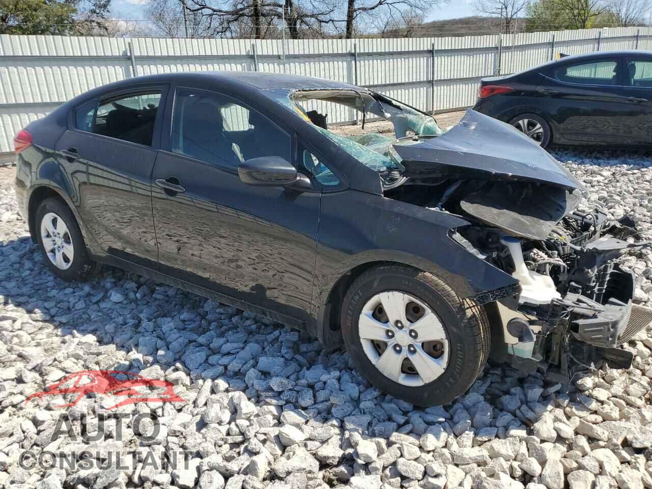 KIA FORTE 2016 - KNAFK4A68G5459835