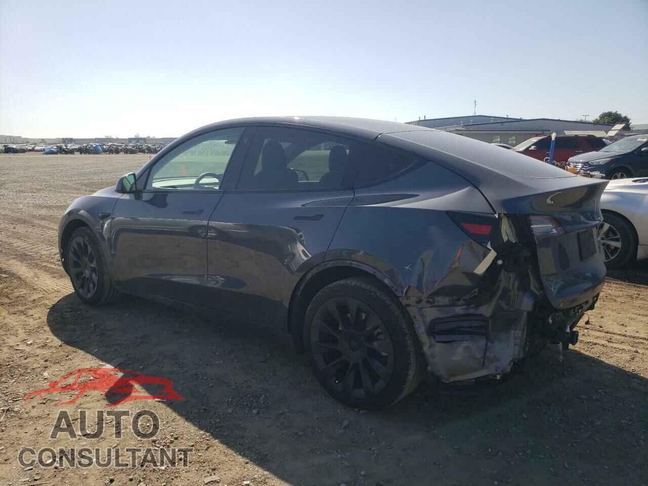 TESLA MODEL Y 2021 - 5YJYGDED1MF126540
