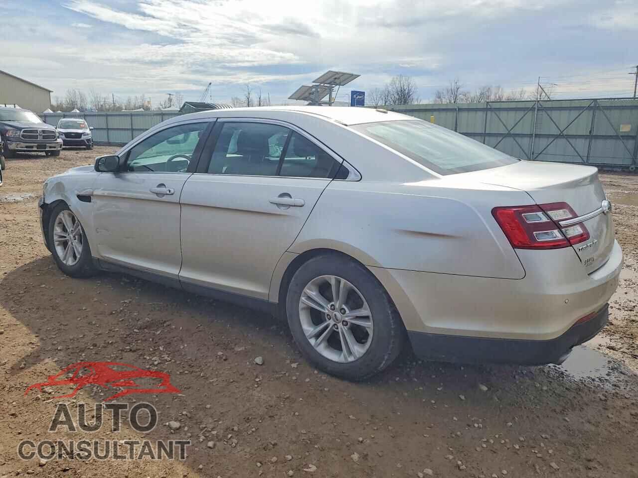 FORD TAURUS 2015 - 1FAHP2E86FG176159