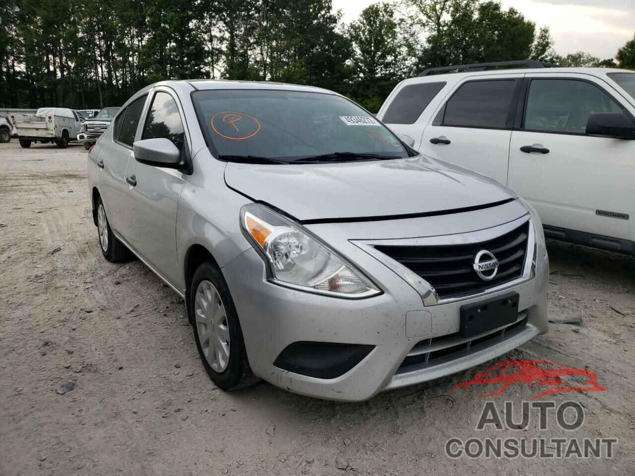 NISSAN VERSA 2017 - 3N1CN7AP3HL848653