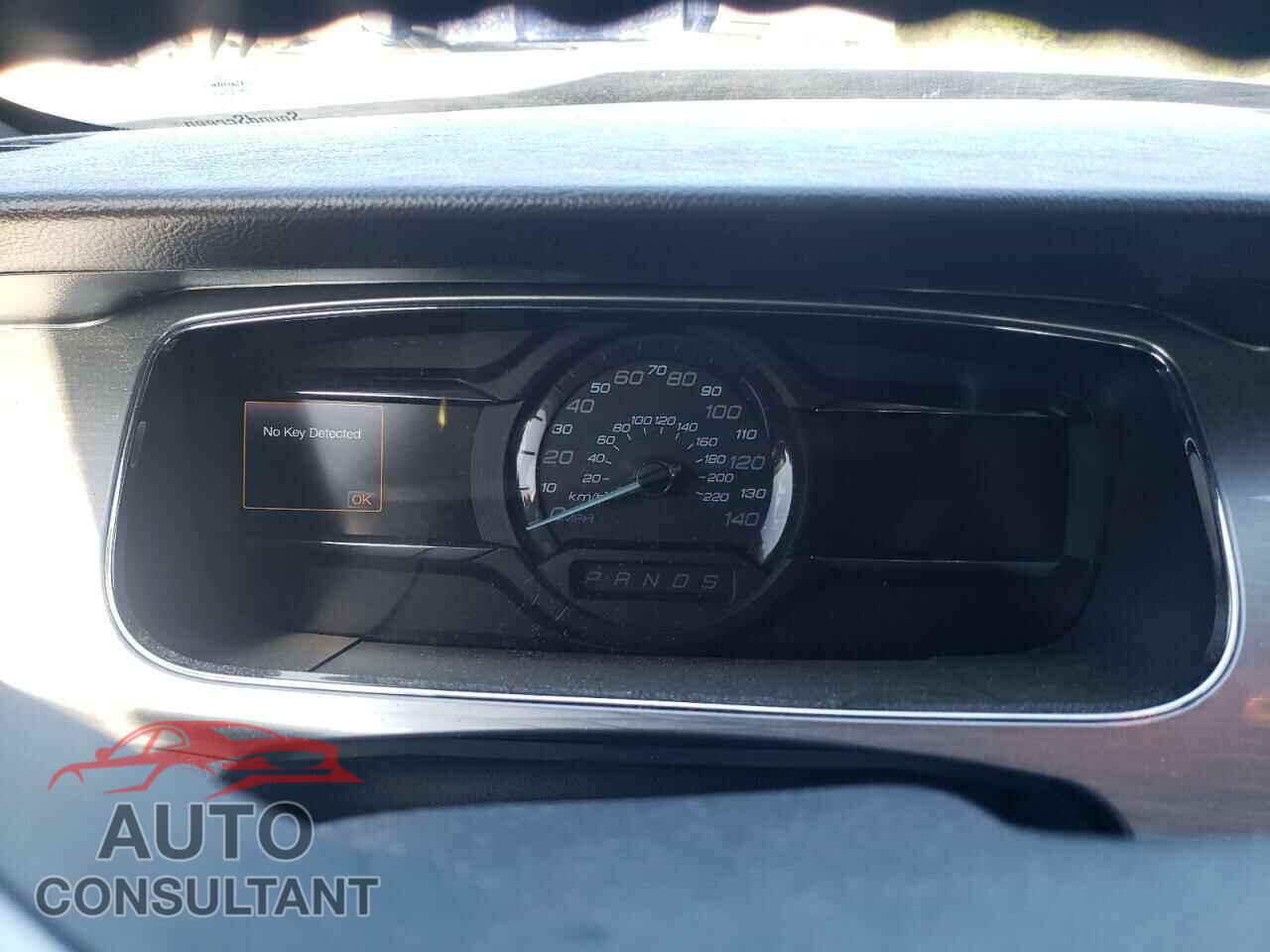 FORD TAURUS 2017 - 1FAHP2E88HG127712