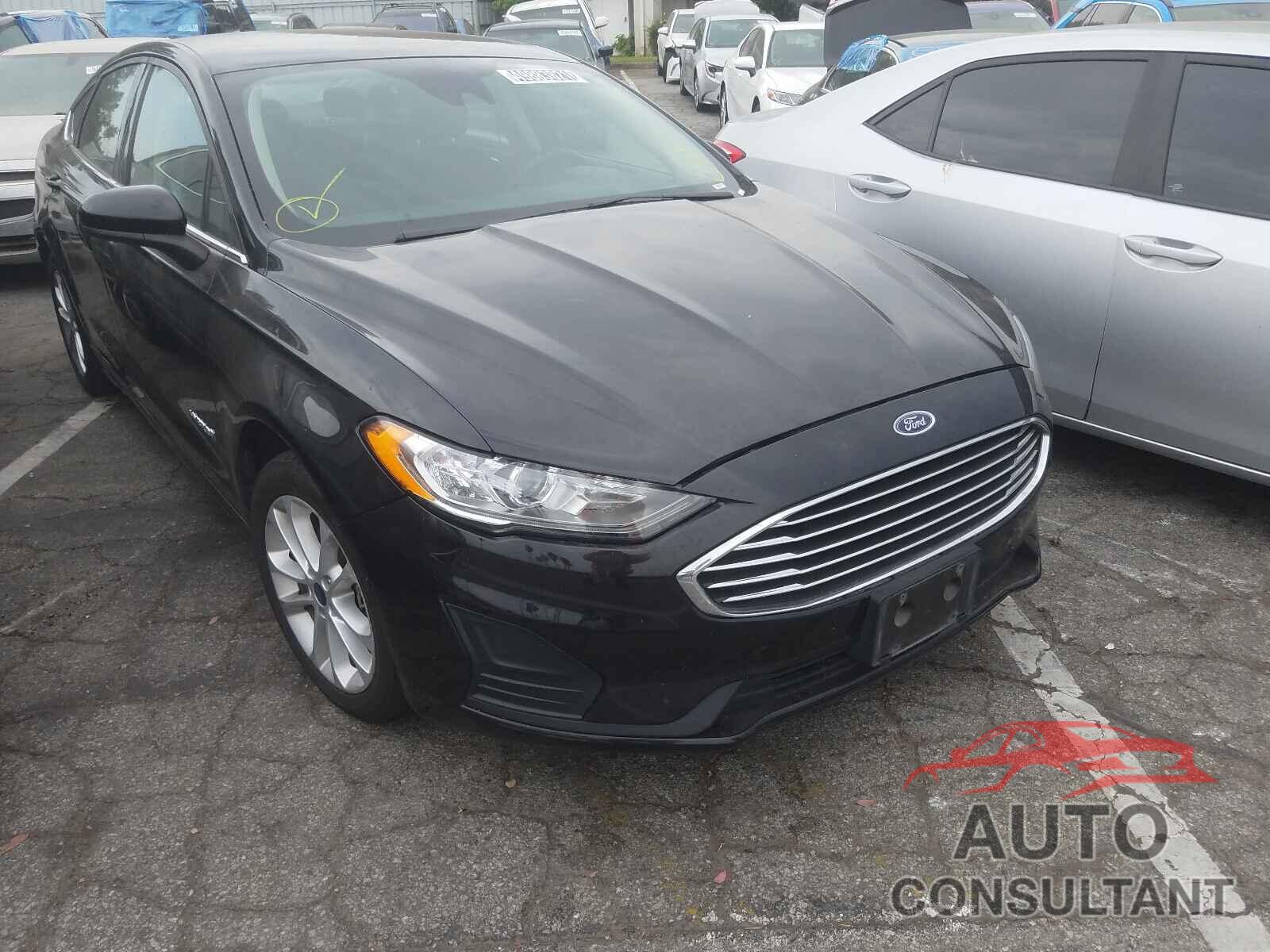 FORD FUSION 2019 - 3FA6P0LUXKR272178