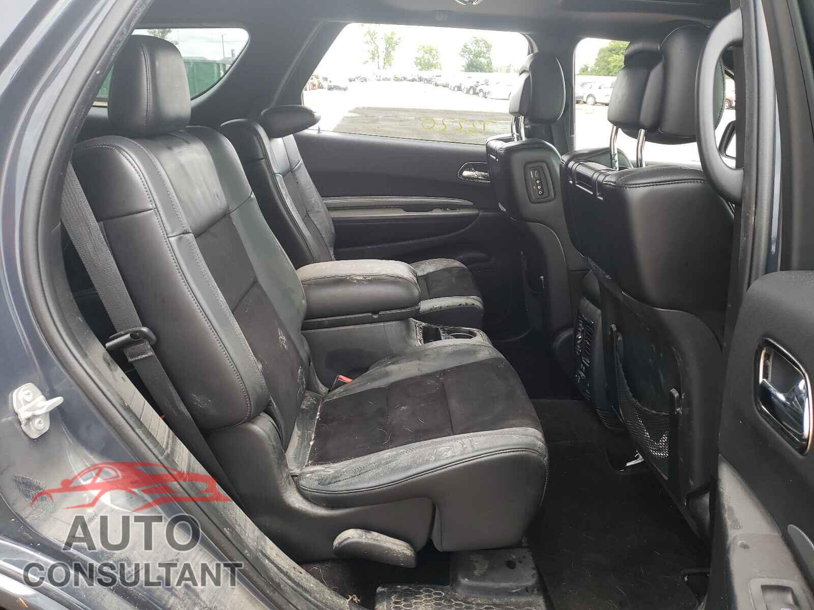 DODGE DURANGO 2018 - 1C4RDJDG4JC153957