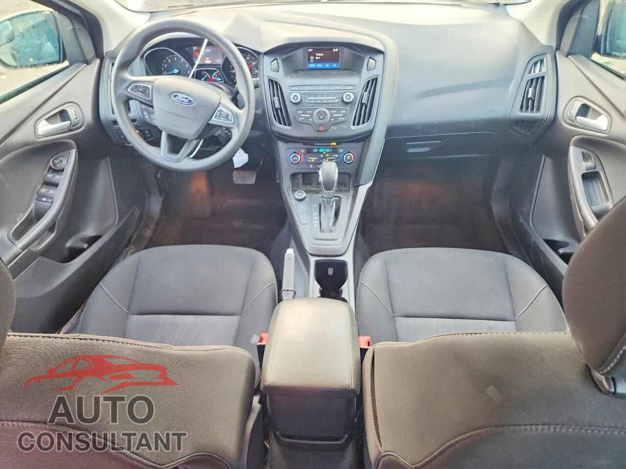 FORD FOCUS 2018 - 1FADP3FE5JL227451