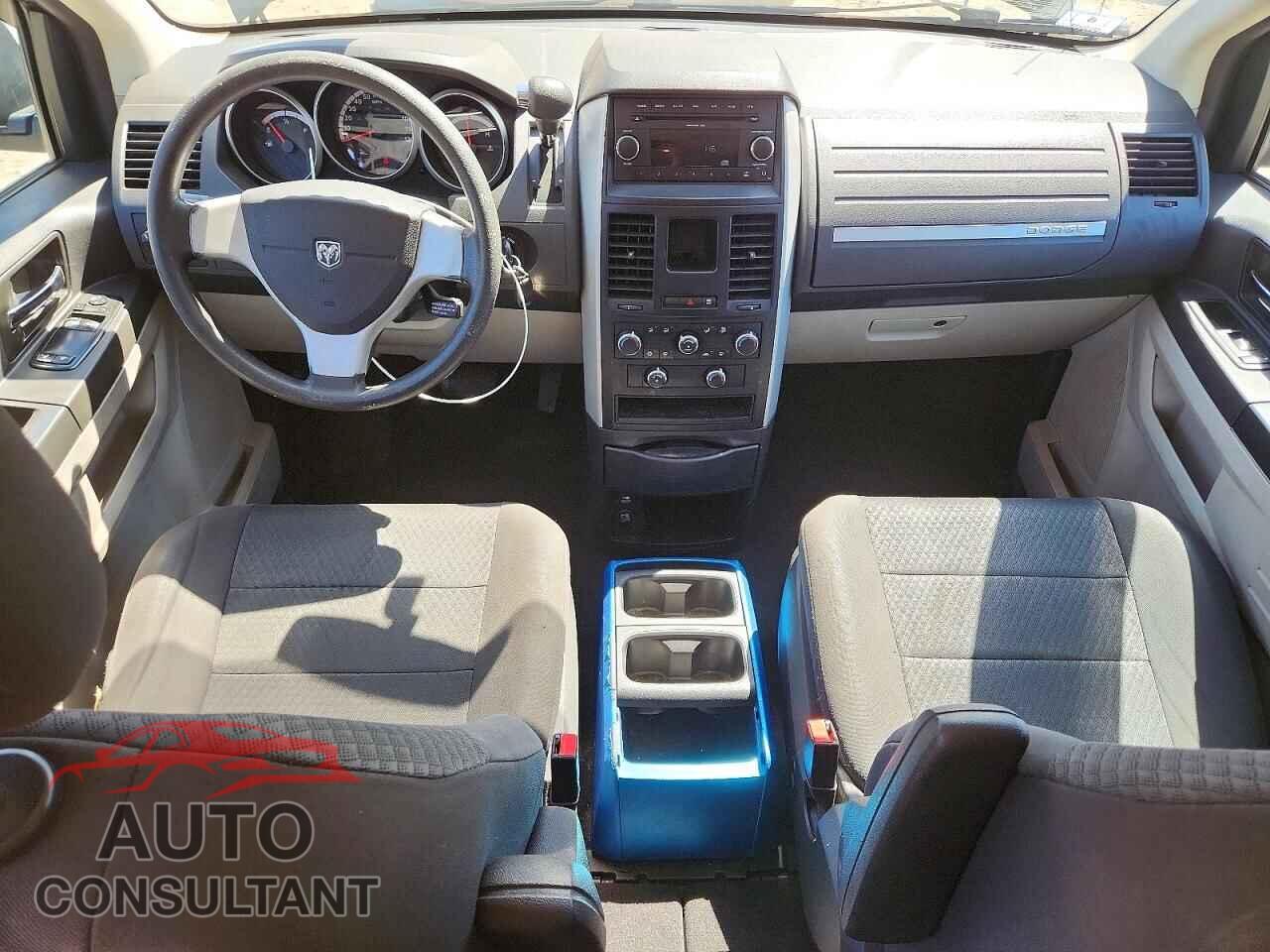 DODGE CARAVAN 2010 - 2D4RN4DE9AR499526