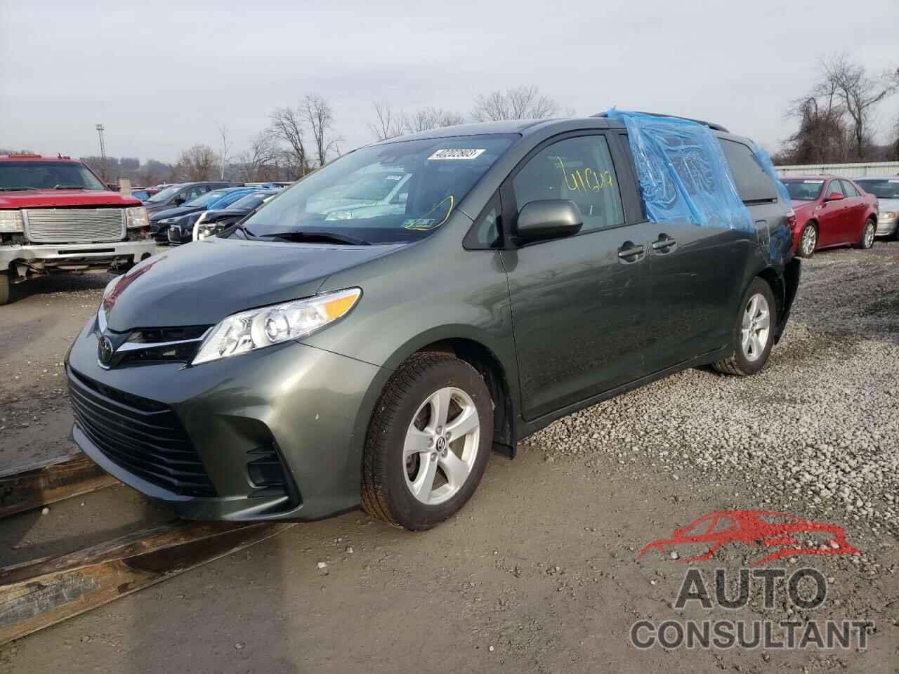 TOYOTA SIENNA 2019 - 5TDKZ3DC0KS989390