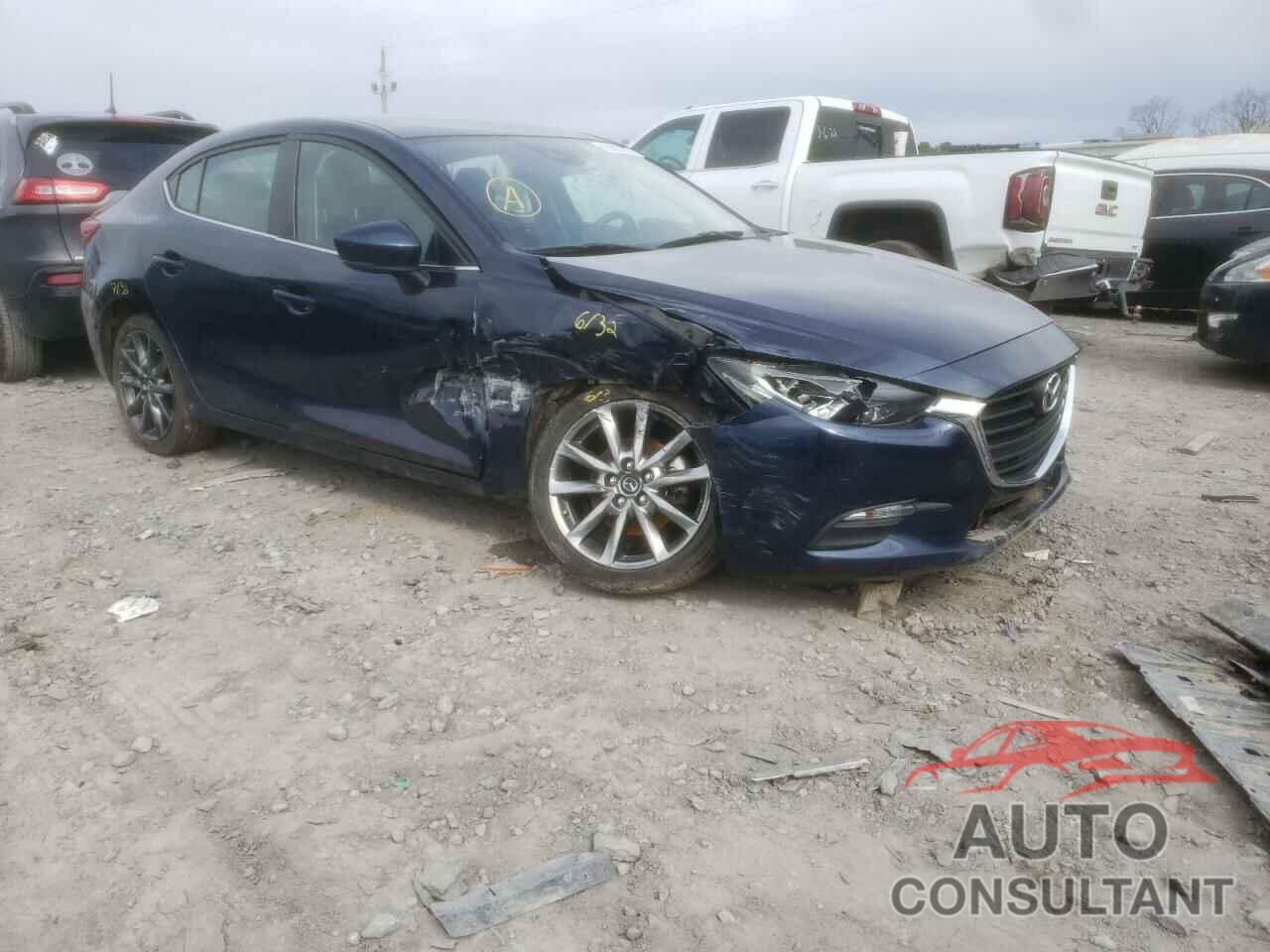 MAZDA 3 2018 - 3MZBN1V38JM163879