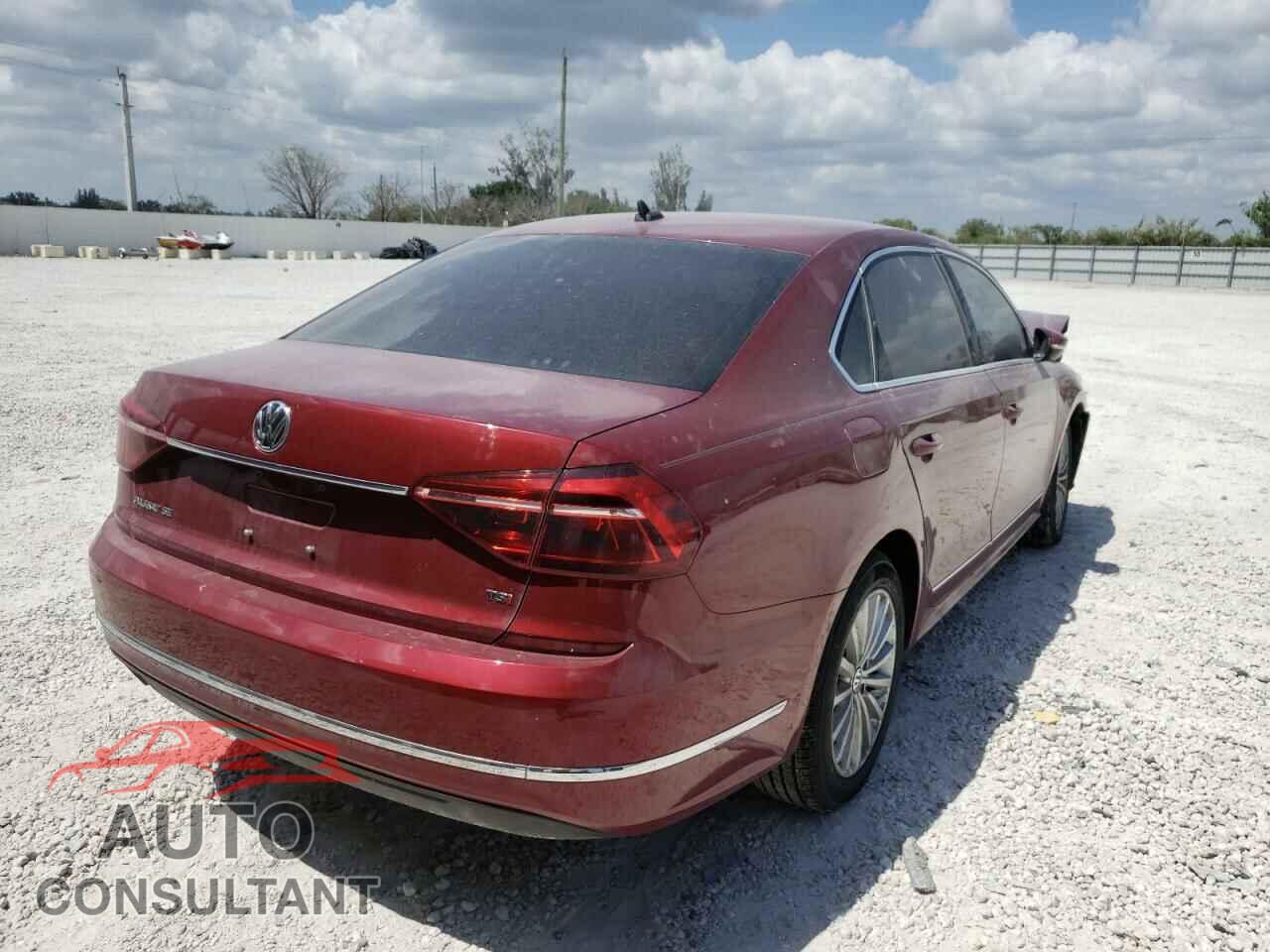 VOLKSWAGEN PASSAT 2017 - 1VWBT7A38HC032610