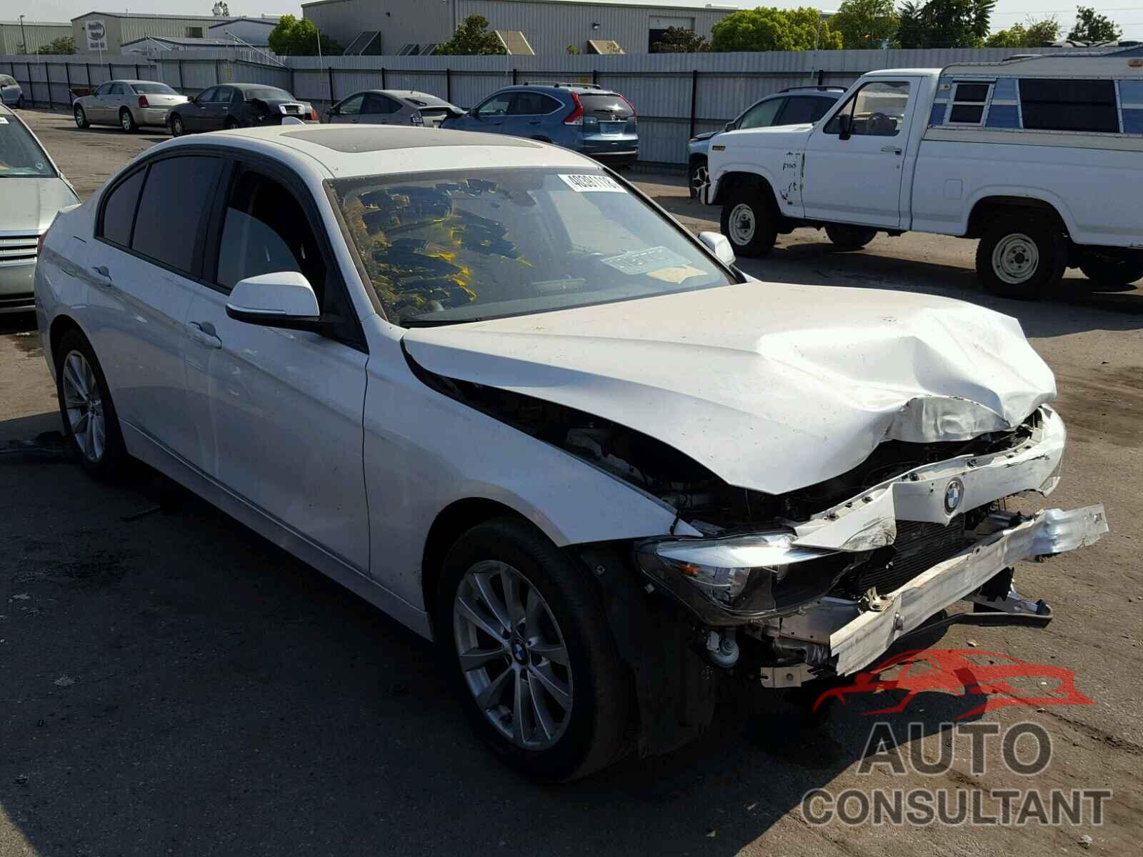 BMW 3 SERIES 2016 - WBA8E1G52GNT99810