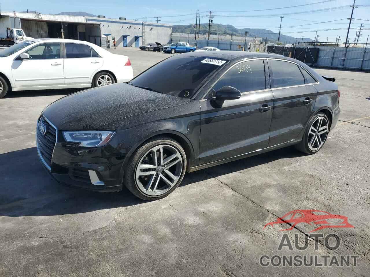 AUDI A3 2018 - WAUB8GFF4J1048261