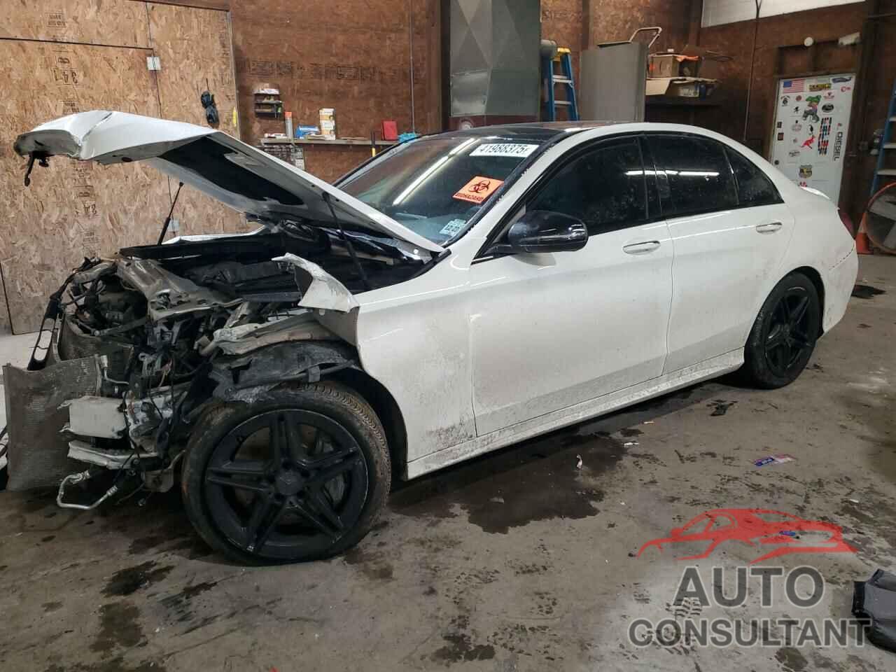 MERCEDES-BENZ C-CLASS 2019 - 55SWF6EB4KU302268