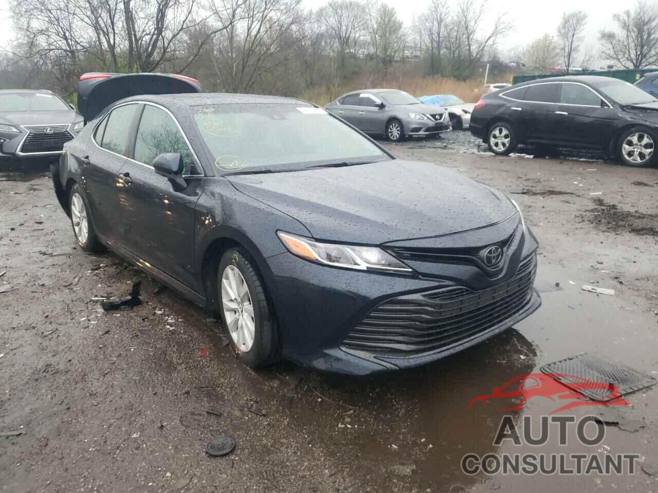 TOYOTA CAMRY 2018 - 4T1B11HK2JU656949