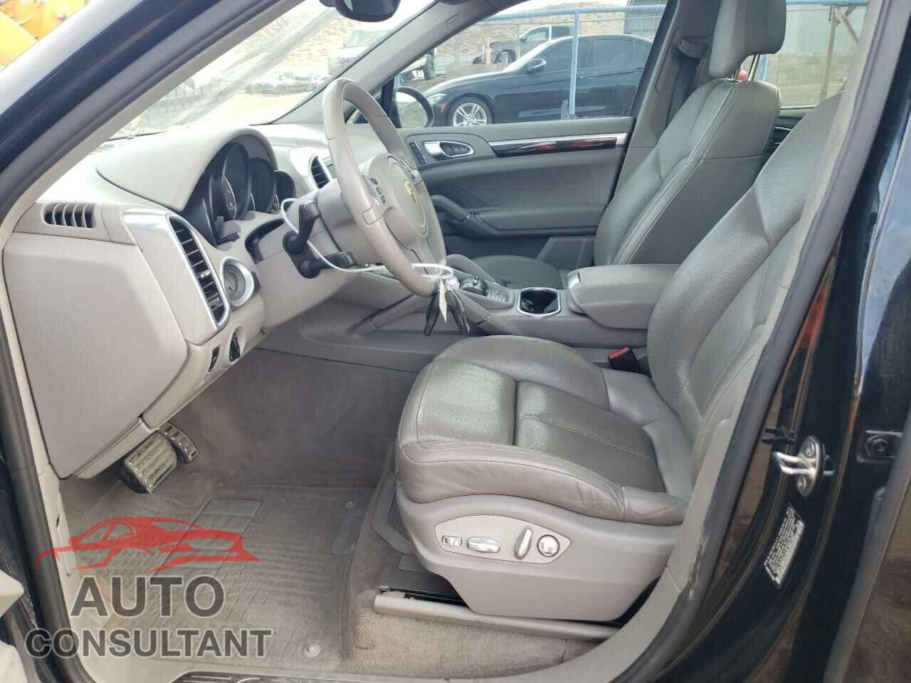 PORSCHE CAYENNE 2013 - WP1AB2A24DLA81467