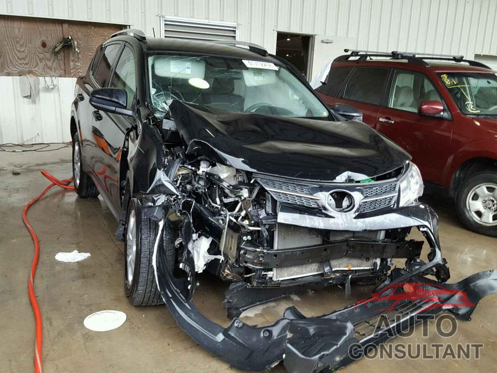 TOYOTA RAV4 LE 2015 - 2T3ZFREV5FW142931