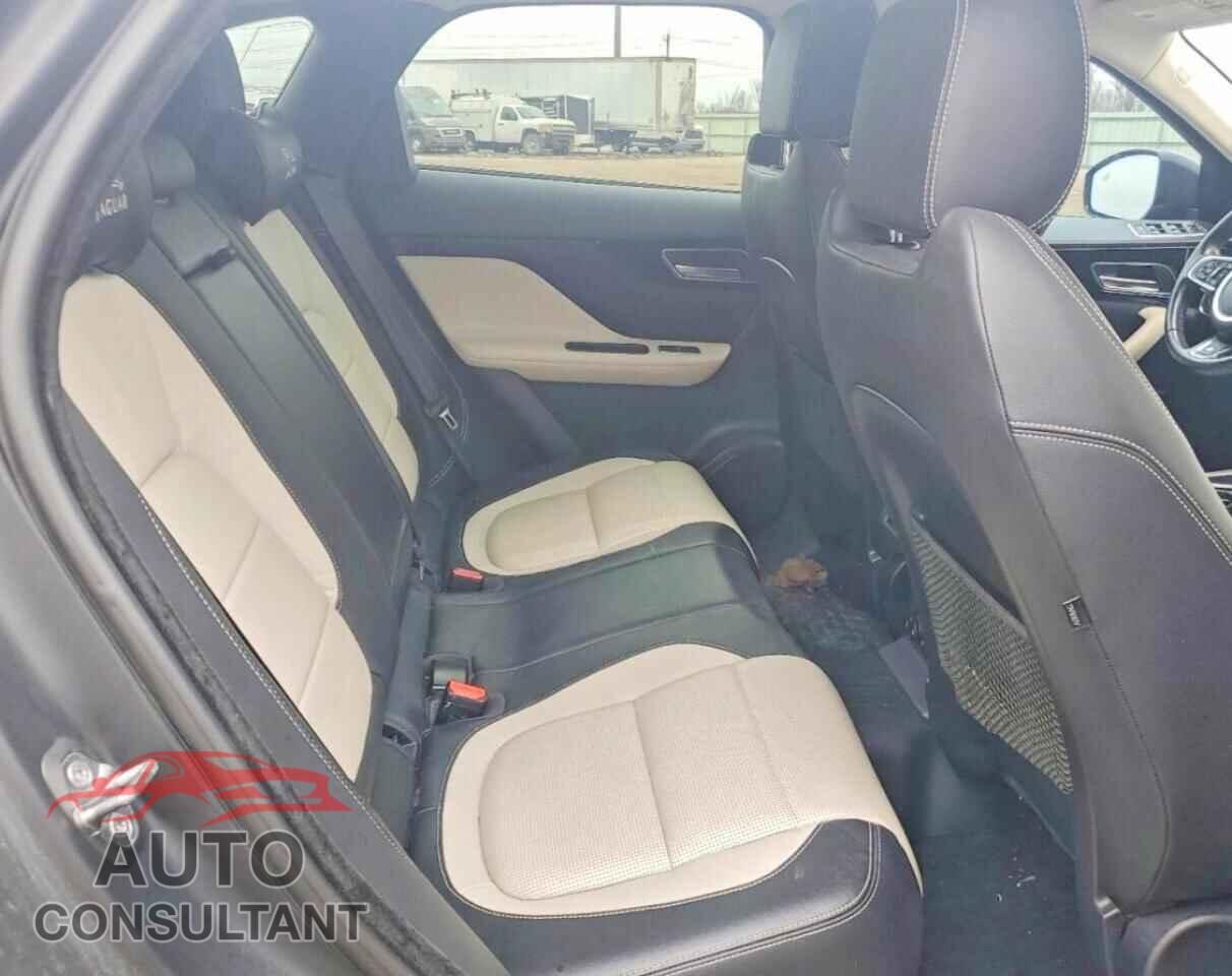 JAGUAR F-PACE 2017 - SADCL2BV6HA893200