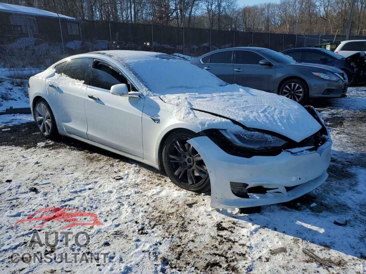 TESLA MODEL S 2020 - 5YJSA1E27LF401170