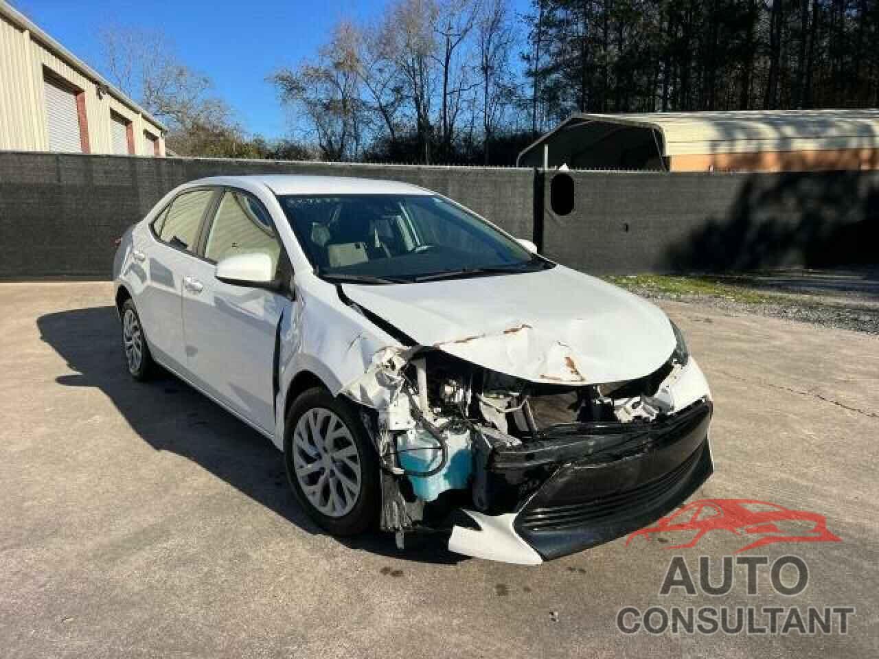 TOYOTA COROLLA 2018 - 5YFBURHE0JP848727