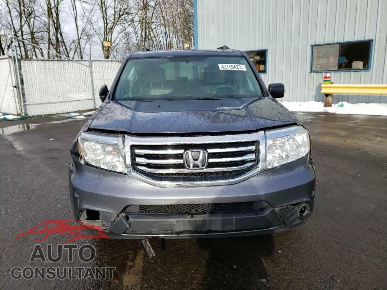 HONDA PILOT 2015 - 5FNYF4H21FB005331