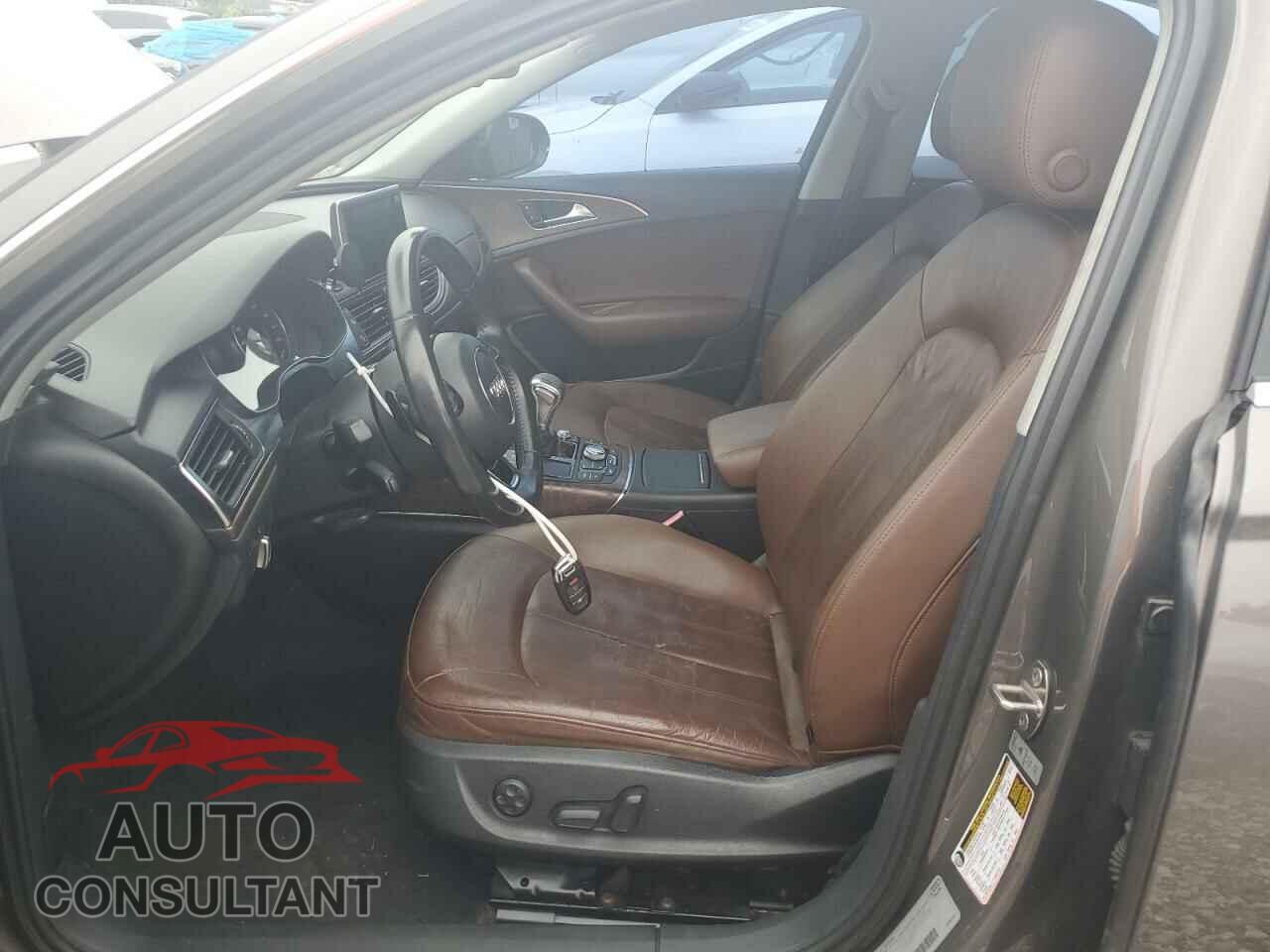 AUDI A6 2013 - WAUGFAFC9DN037896