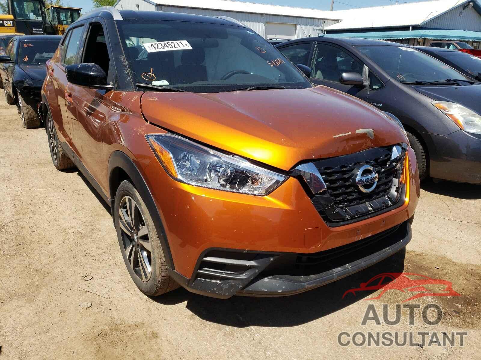 NISSAN KICKS 2018 - 3N1CP5CU2JL541241