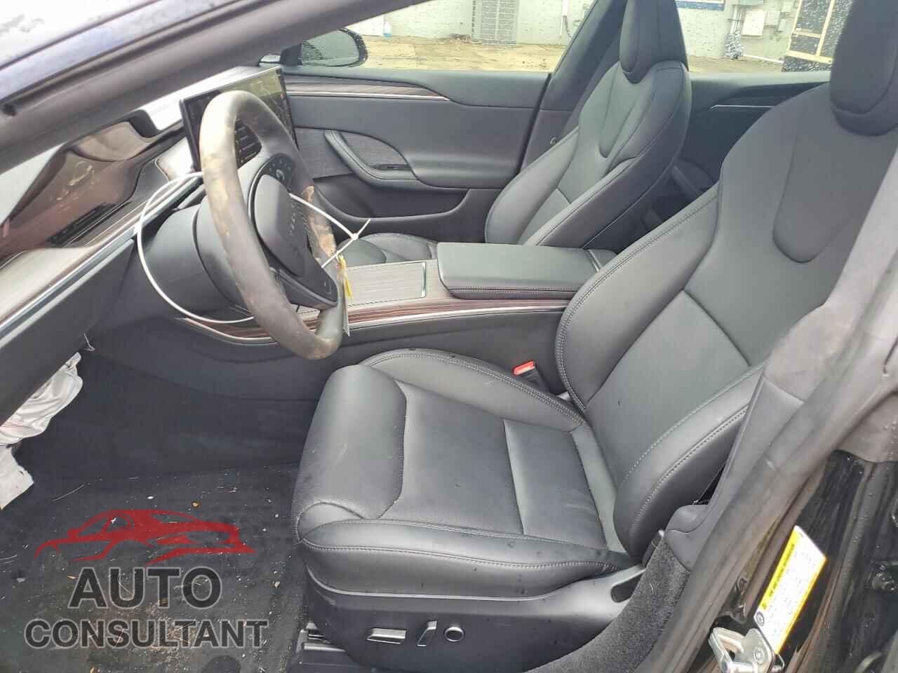 TESLA MODEL S 2024 - 5YJSA1E52RF535667