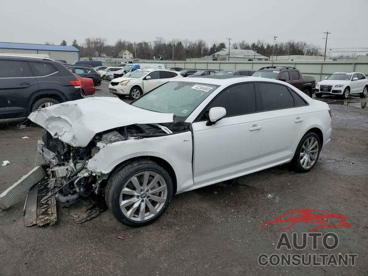 AUDI A4 2018 - WAUDNAF45JN013962