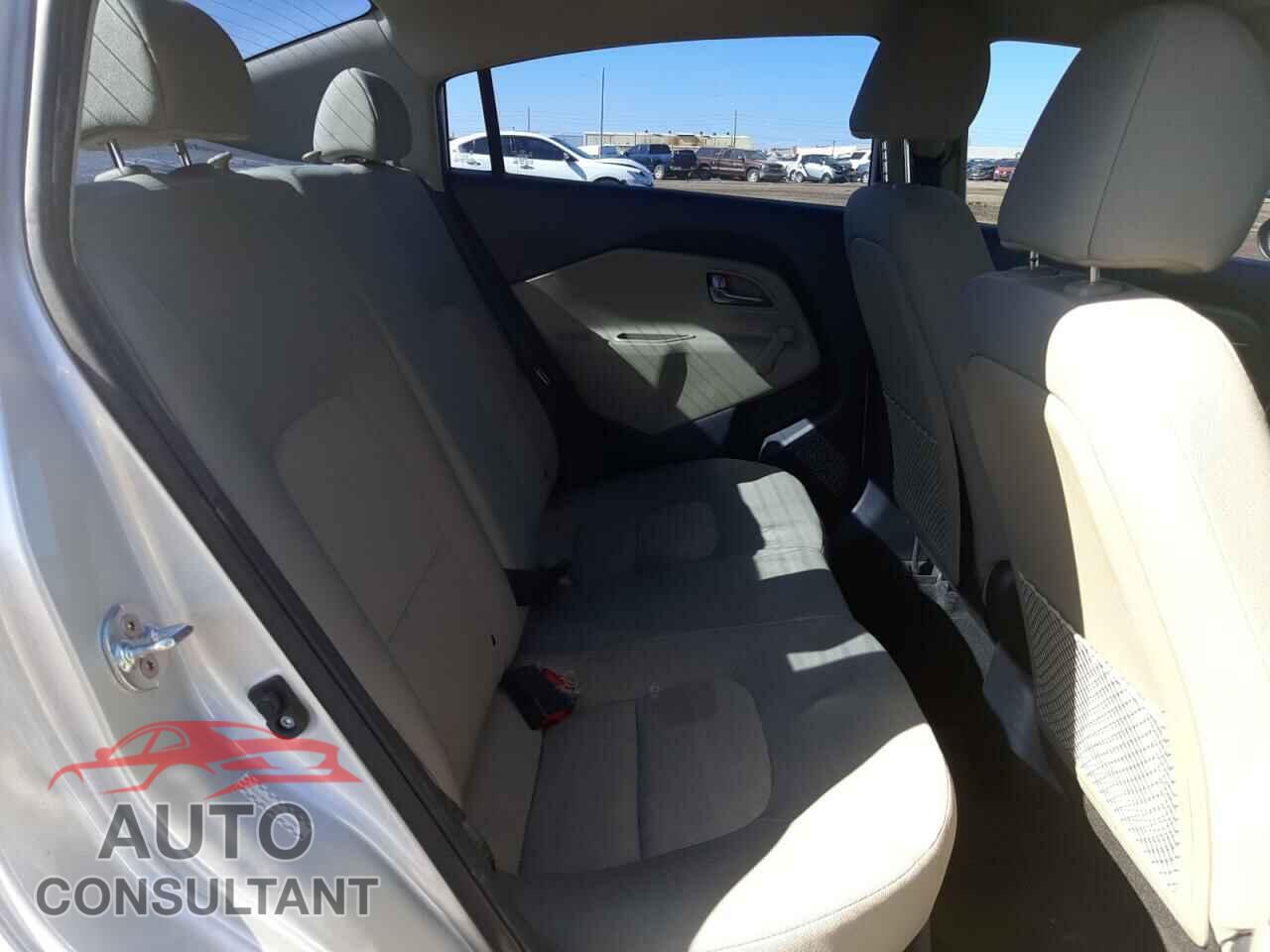 KIA RIO 2017 - KNADM4A35H6036696