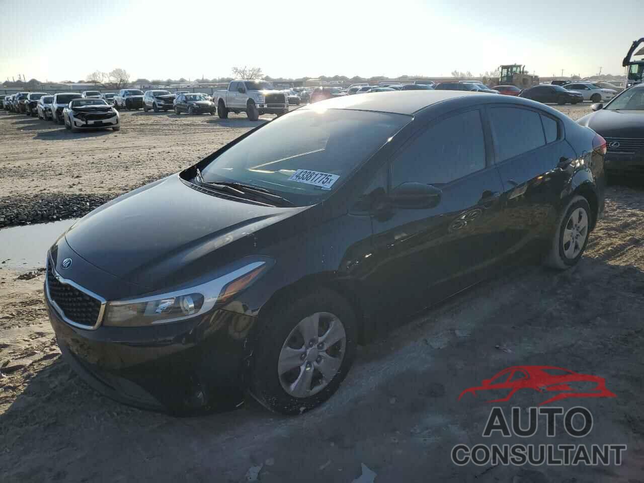 KIA FORTE 2018 - 3KPFK4A71JE268944
