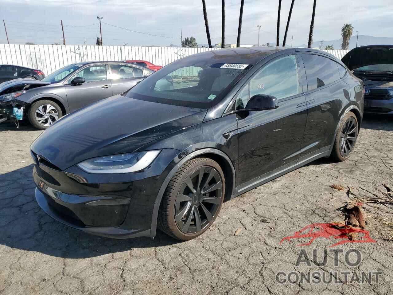 TESLA MODEL X 2023 - 7SAXCBE52PF375294
