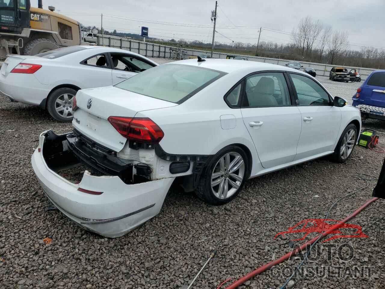 VOLKSWAGEN PASSAT 2019 - 1VWLA7A35KC001607