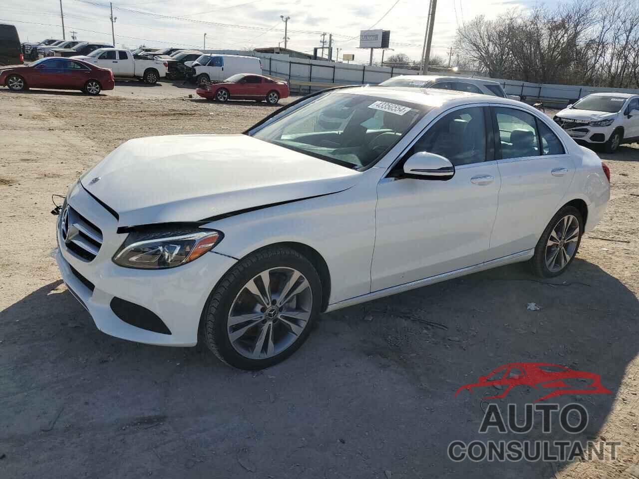 MERCEDES-BENZ C-CLASS 2018 - 55SWF4KB1JU261413