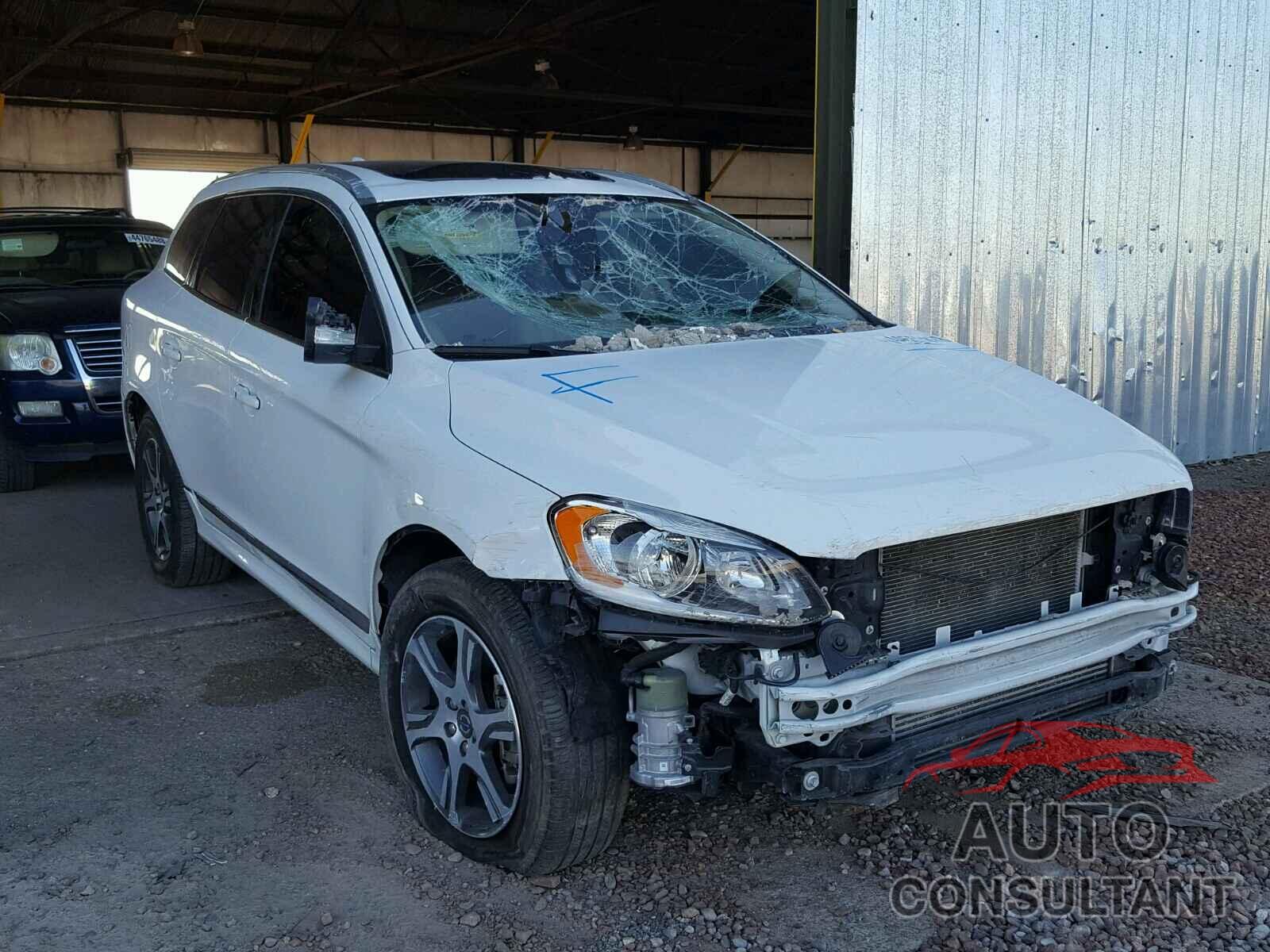 VOLVO XC60 2015 - YV4902RK0F2748622