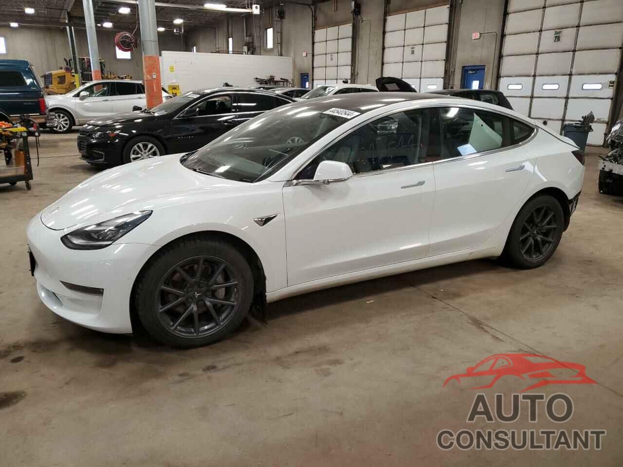 TESLA MODEL 3 2018 - 5YJ3E1EB1JF067062