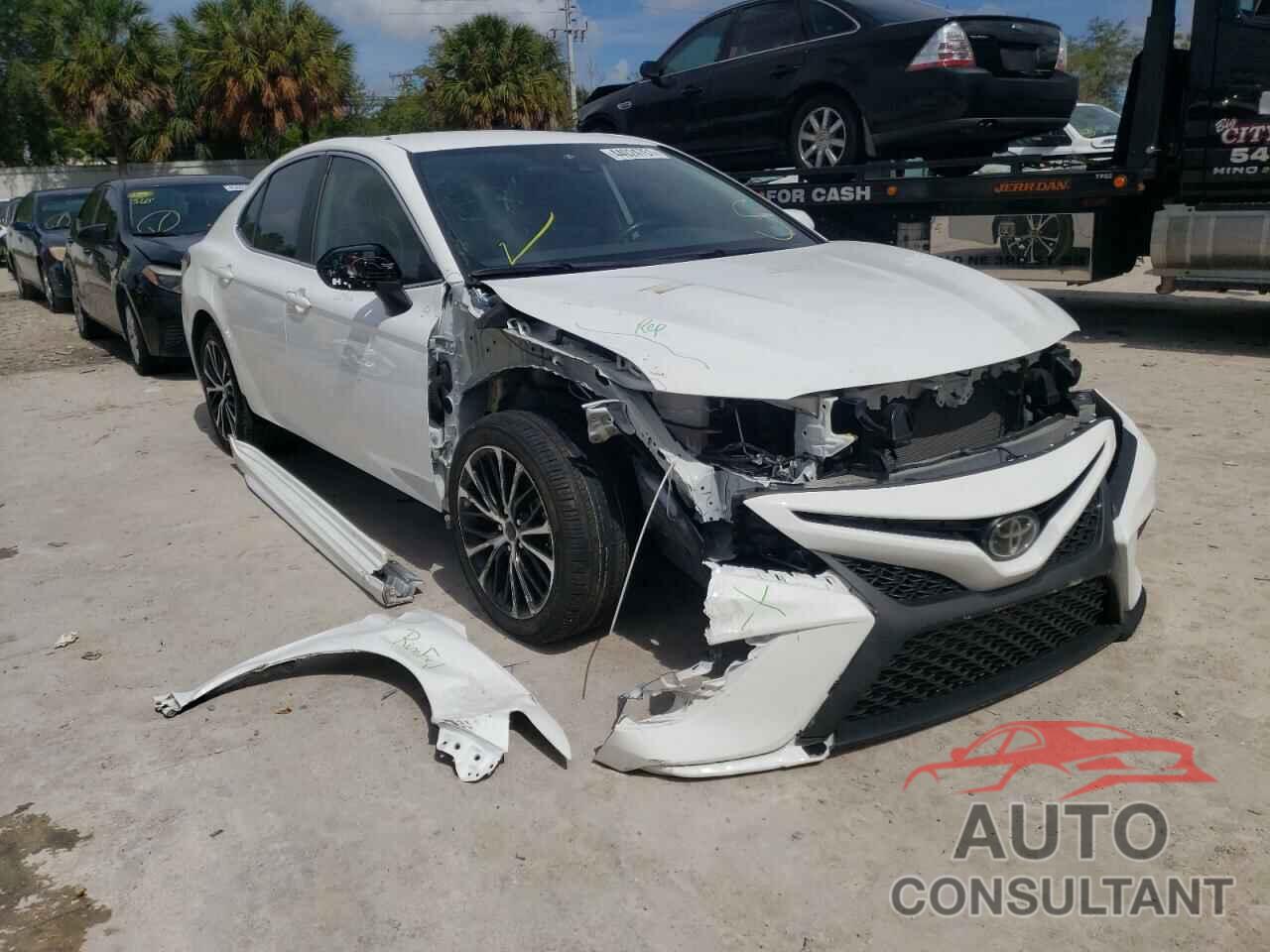 TOYOTA CAMRY 2019 - 4T1B11HK5KU742760