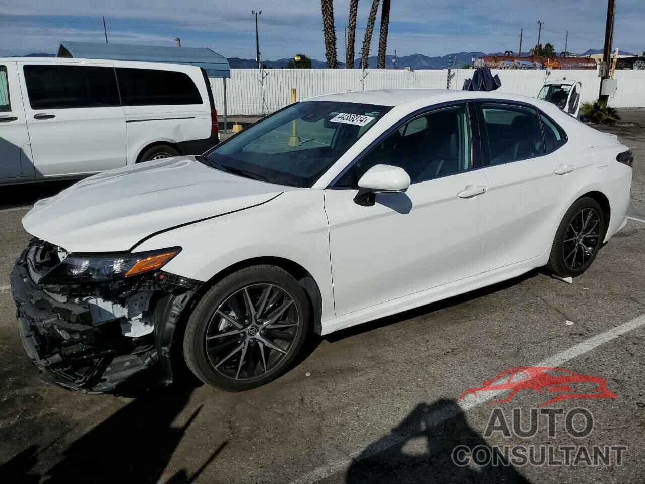 TOYOTA CAMRY 2022 - 4T1T11AK1NU048568