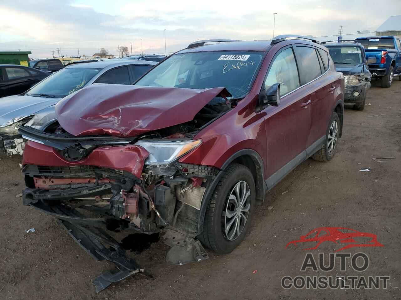TOYOTA RAV4 2018 - 2T3BFREV2JW812641