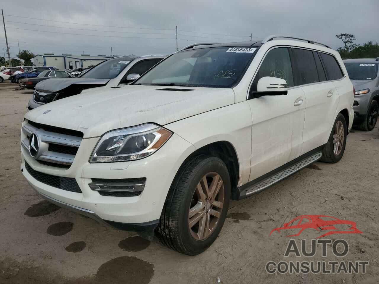 MERCEDES-BENZ GL-CLASS 2015 - 4JGDF6EE5FA504114