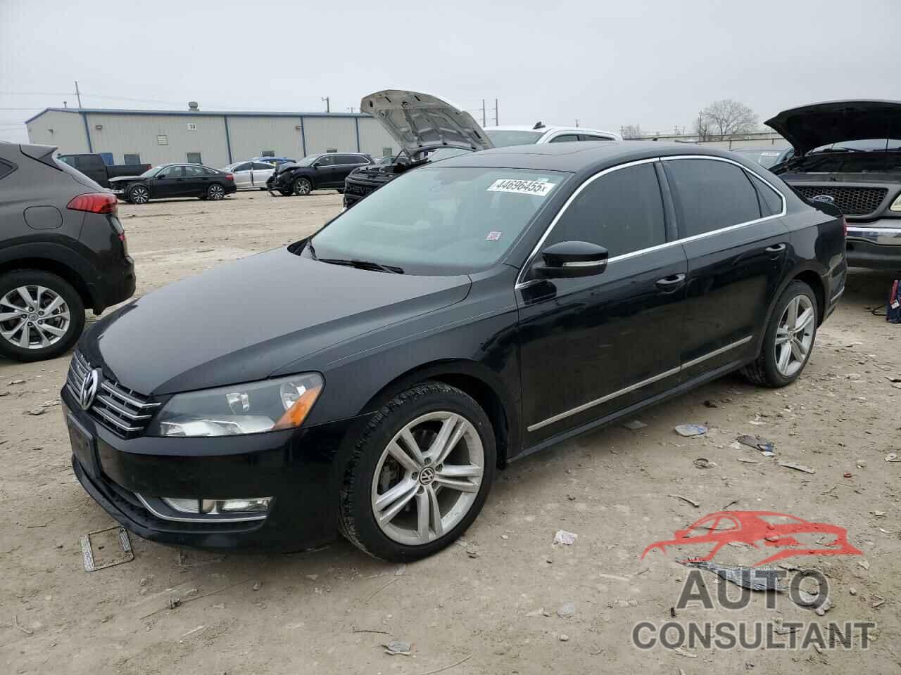 VOLKSWAGEN PASSAT 2013 - 1VWBN7A39DC043362