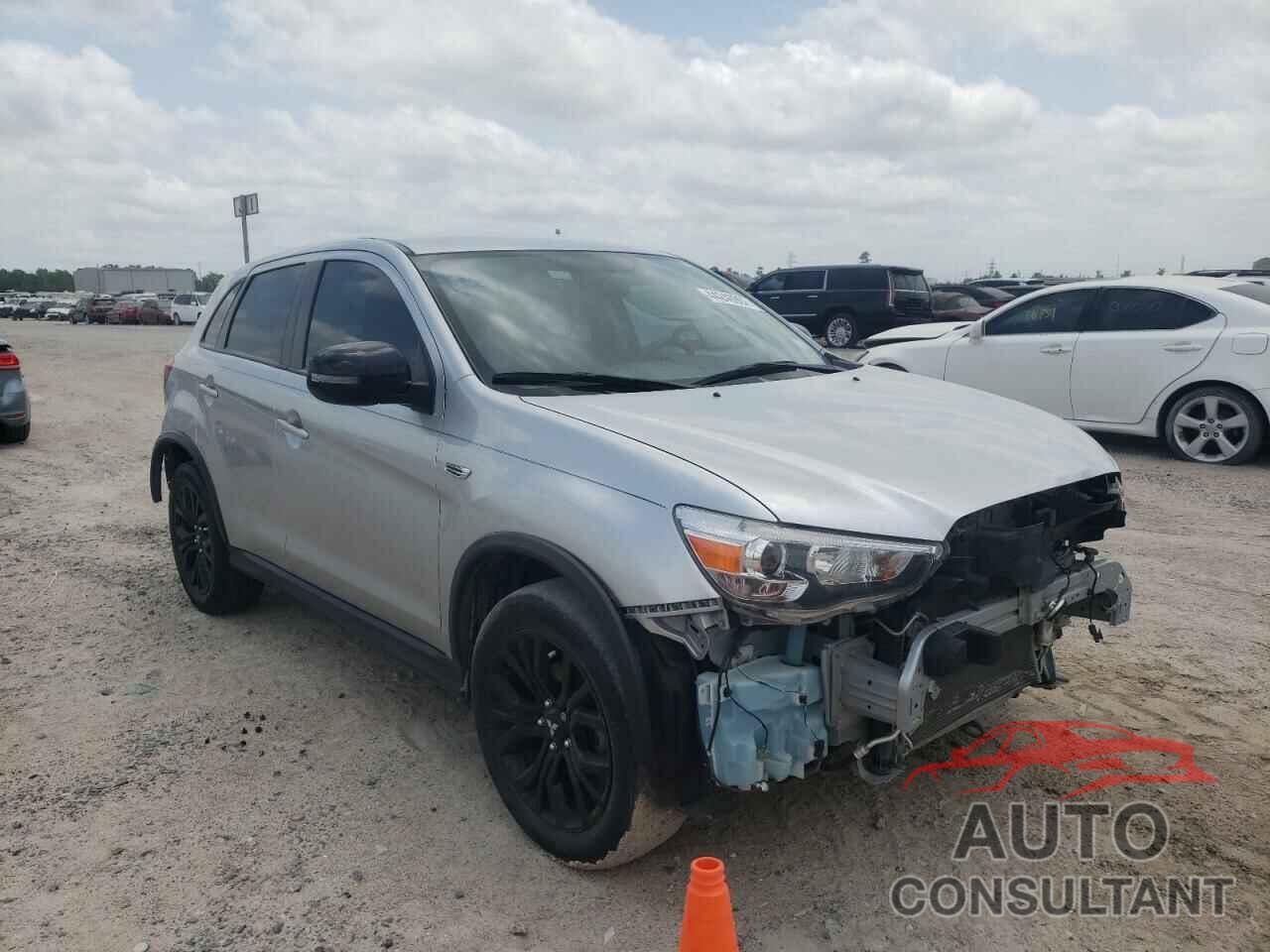 MITSUBISHI OUTLANDER 2018 - JA4AP3AU1JZ023121