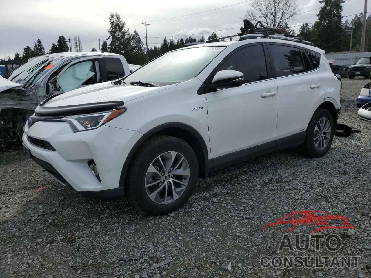 TOYOTA RAV4 2017 - JTMRJREV1HD075470