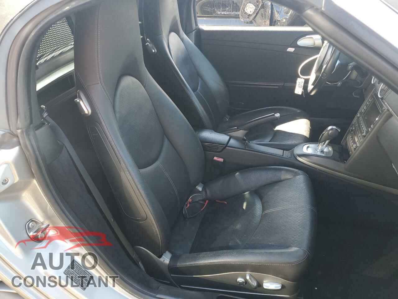 PORSCHE BOXSTER 2011 - WP0CA2A84BS710505