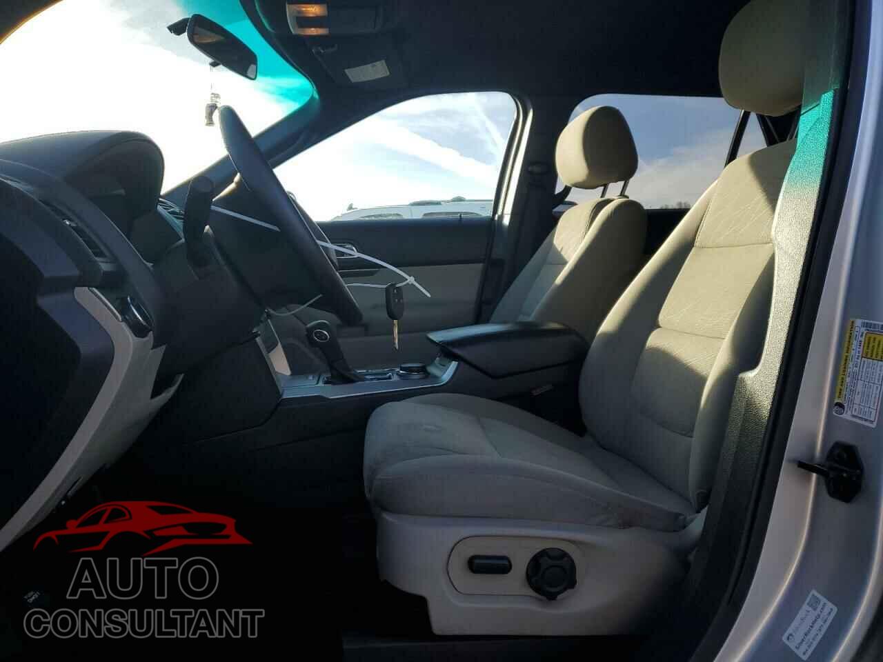 FORD EXPLORER 2015 - 1FM5K8B85FGB08207