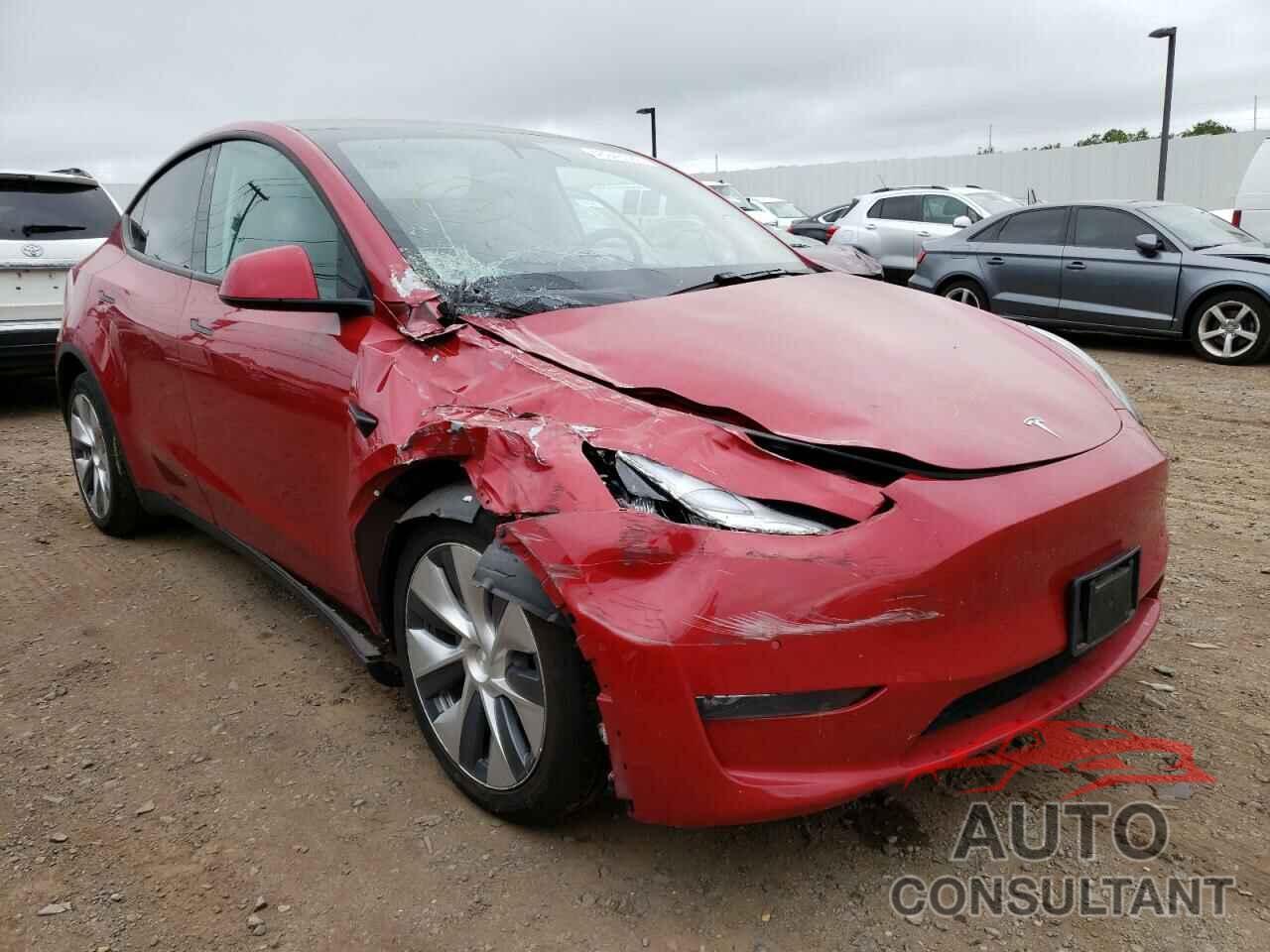 TESLA MODEL Y 2020 - 5YJYGDEE4LF030456