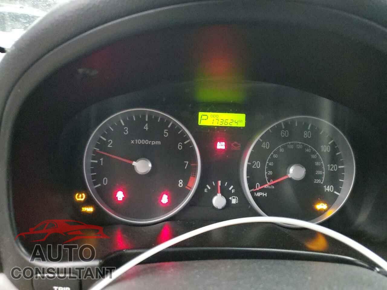 HYUNDAI ACCENT 2009 - KMHCM36C09U112061